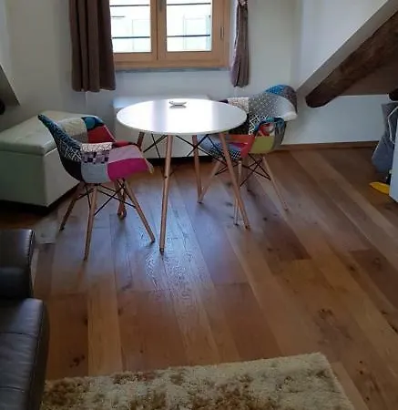 Perla Nel Centro Di Apartamento Turim