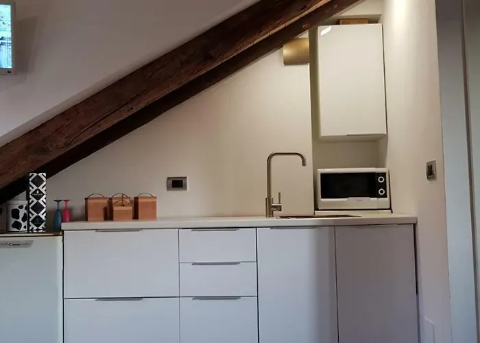 Perla Nel Centro Di *